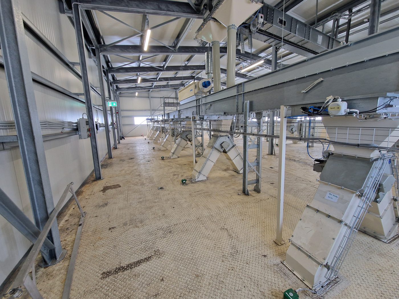 Poultry processing plant